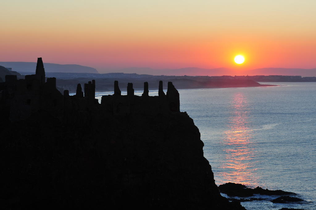 Giant'S Causeway Holiday Cottages Bushmills Exterior photo